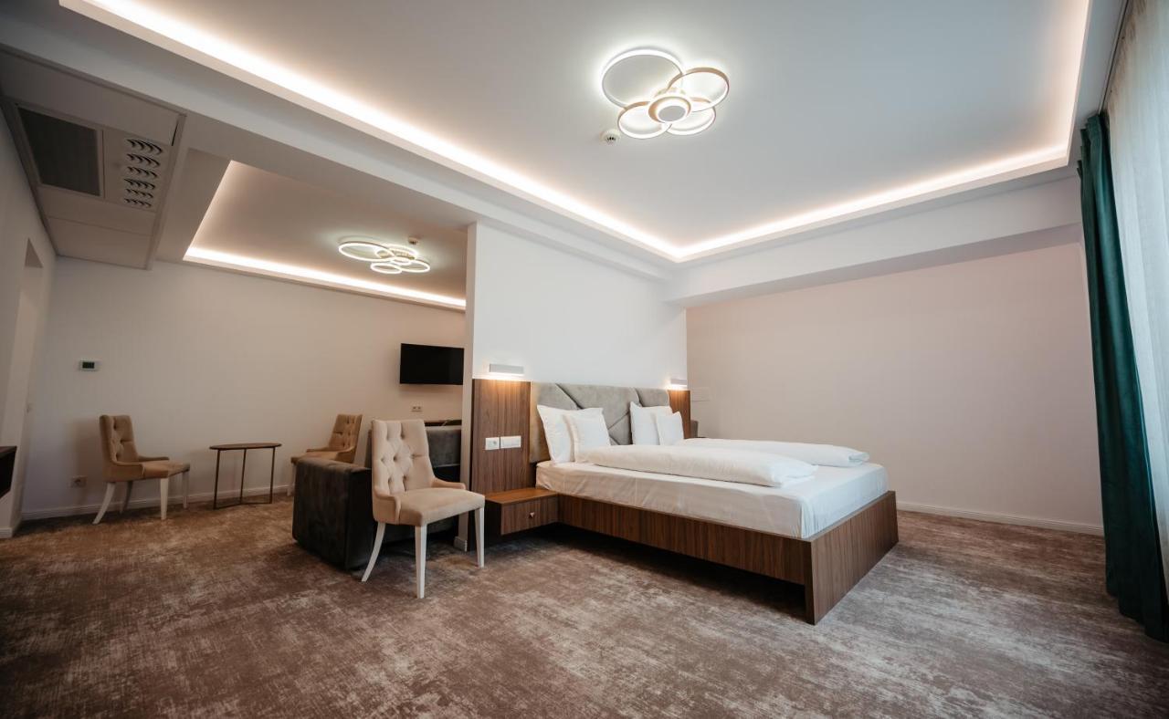 Hotel Ariata Scheia Luaran gambar