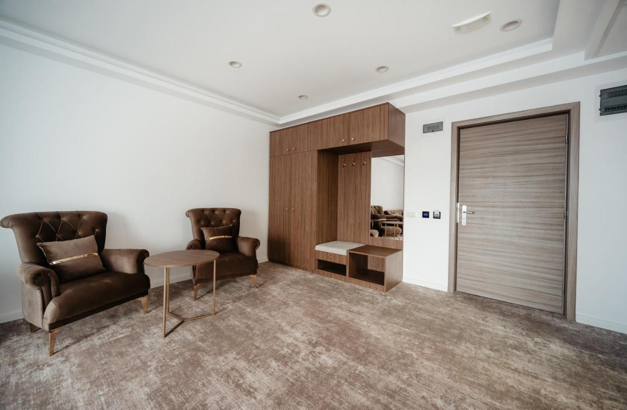 Hotel Ariata Scheia Luaran gambar